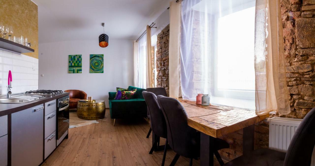 Apartman Luxury - Velky Slavkov Ngoại thất bức ảnh